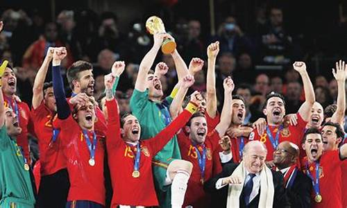 西班牙队欧洲杯冠军_西班牙欧洲杯夺冠热门